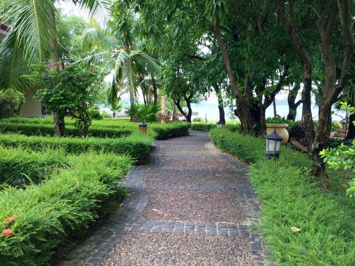 Club Morocco Resort And Country Club Subic Dış mekan fotoğraf