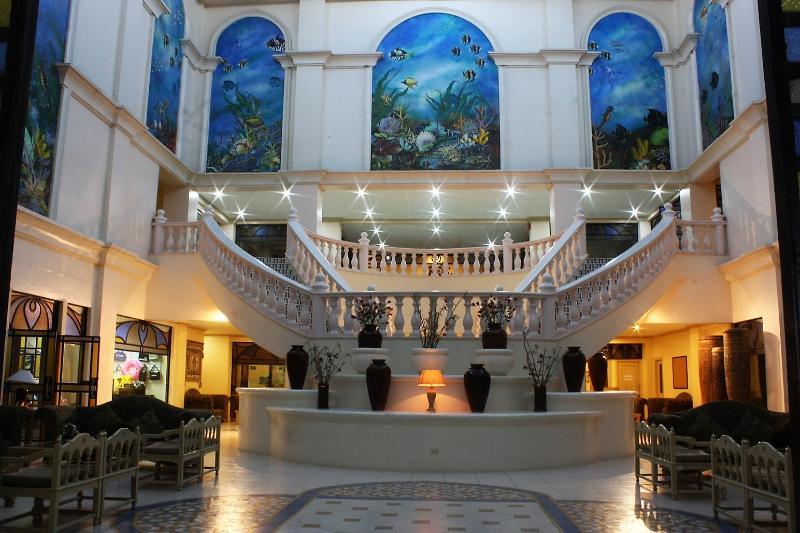 Club Morocco Resort And Country Club Subic Dış mekan fotoğraf